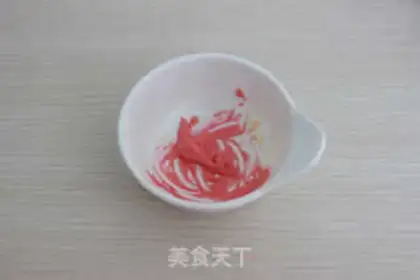 Make Pink bunny roll step 4