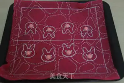 Make Pink bunny roll step 7