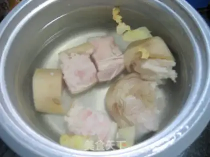 Make Spicy red burning pigs