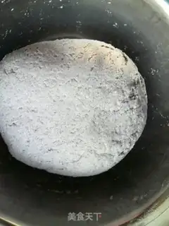 Make Purple rice buns step 1