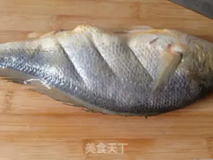Make Red-burned yellow fish step 0