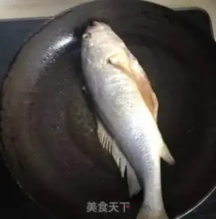 Make Red-burned yellow fish step 5