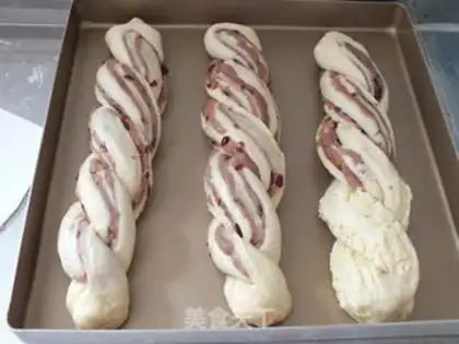 Make Sweet cranberry bag step 11