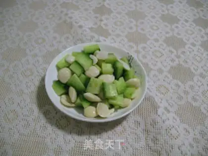 Make cucumber with almonds step 6