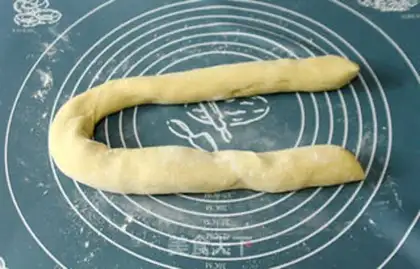Make A loaf step 9
