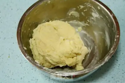 Make Almond butter, prune pie step 7