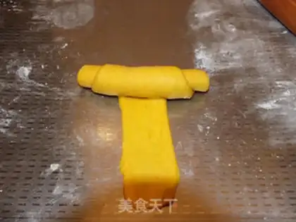Make Carrot rolls step 9