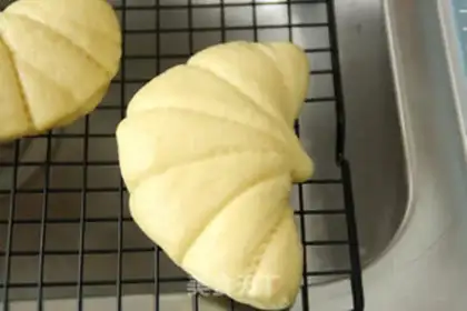Make A loaf step 18