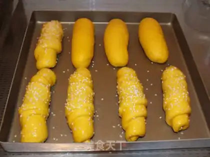 Make Carrot rolls step 12