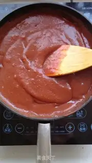 Make Cream sauce and rolls step 5