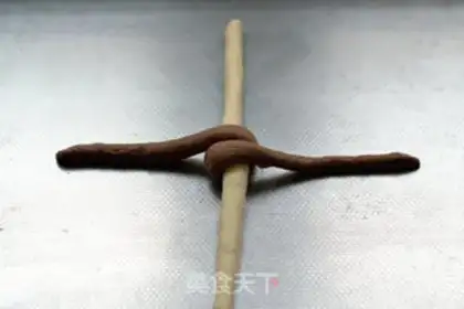 Make Double-coloured braid bread step 10