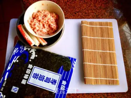 Make Crab rolls step 0