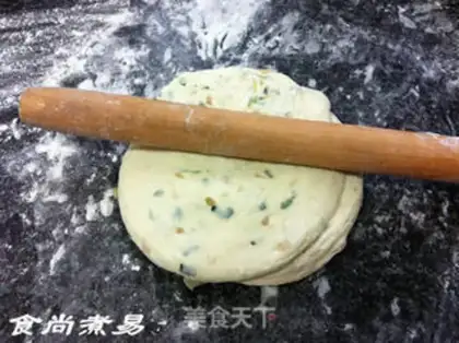 Make Pretzels, onions step 8