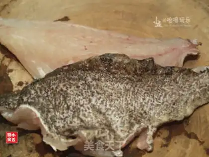 Make Steamed plaster fish step 1