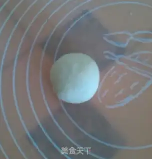 Make Rose rolls step 5