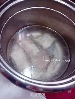 Make Pumpkin fish bone soup step 5