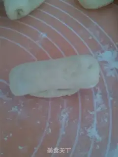 Make Rose rolls step 8