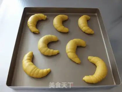 Make Buffalo croissants step 11