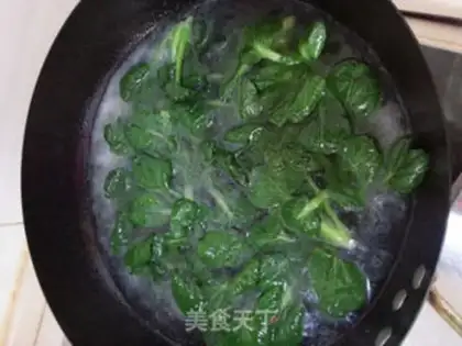 Make Red beef noodles step 6
