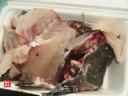 Make Eggfish soup step 1