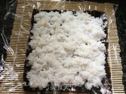 Make Simple sushi rolls step 6