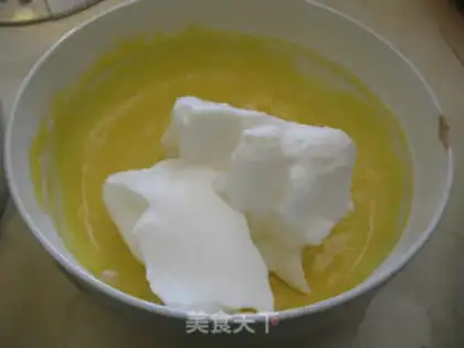 Make Yogurt cake step 5