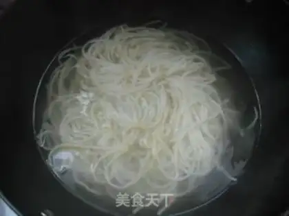 Make Sniffle rice powder step 1