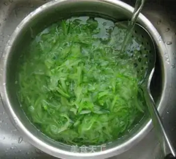 Make Hemirot dumplings step 3