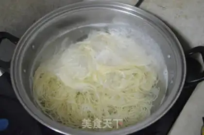 Make Egg noodles step 3
