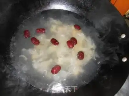 Make The silver-tree soup step 3