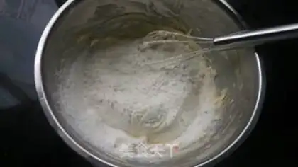 Make Double-coloured Chessies step 3