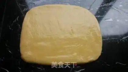 Make Double-coloured Chessies step 5