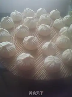 Make Spicy pork buns step 7