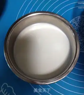 Make The embroidery bun step 2