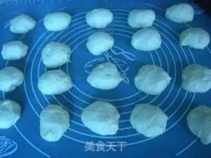 Make Potato-tree-painted snack step 9