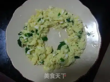 Make Favorite seafood eggs step 5