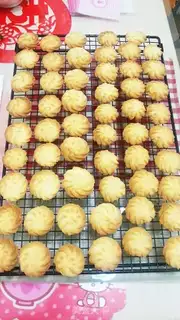 Make Maple cookies step 12
