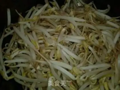 Make Bean sprouts step 0