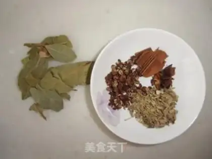 Make Beef fan soup step 1