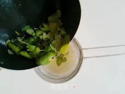 Make Consolidated fruit cup step 3