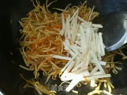 Make Bean sprouts step 7