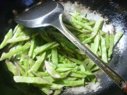 Make Squeeze and fried lentils step 2