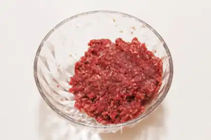 Make Beef burger step 1