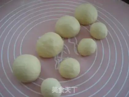 Make Little foot bread step 6