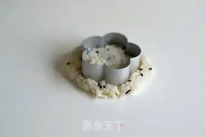 Make Black Sesame Pie step 1