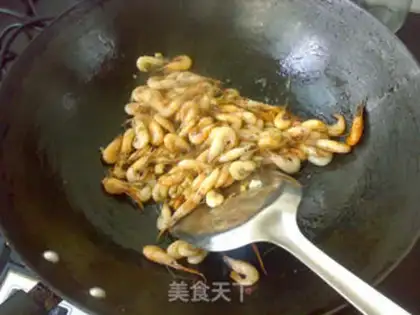 Make Black pepper sauce and shrimp step 3