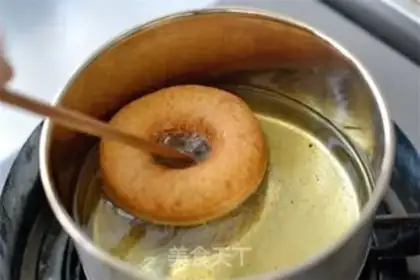 Make doughnut doughnuts step 10