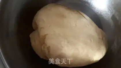 Make Six-inch apple pie step 2