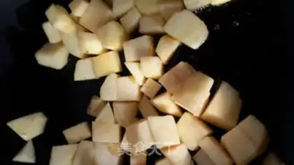 Make Six-inch apple pie step 5