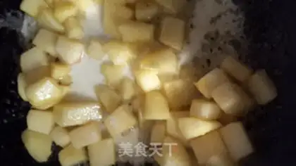Make Six-inch apple pie step 8